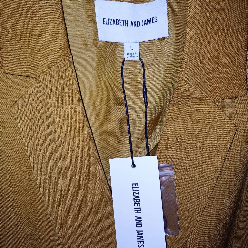 Elizabeth and James blazer - Picture 2 of 5